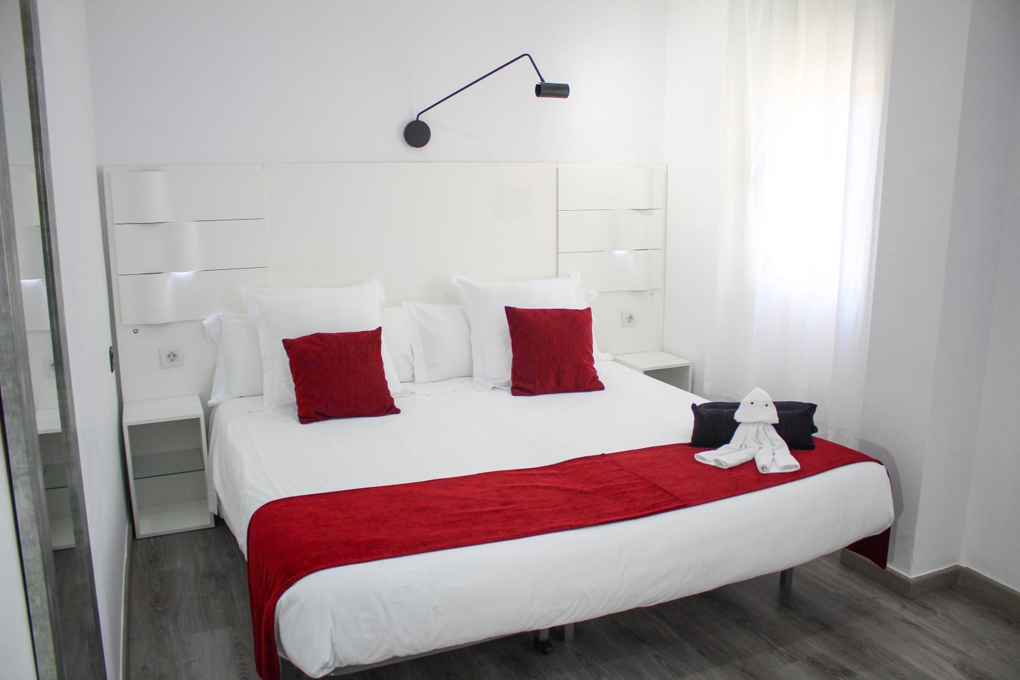 Hotel Pepo Benifallet Экстерьер фото